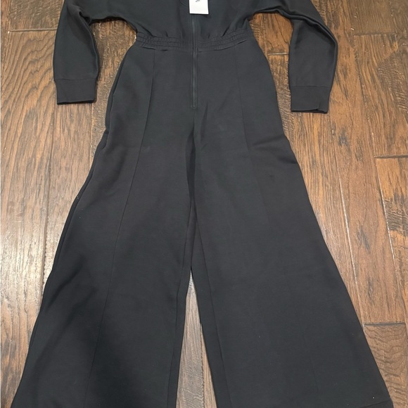 New Nike Tech Fleece Jumpsuit Windrunner size Small - Picture 2 of 7